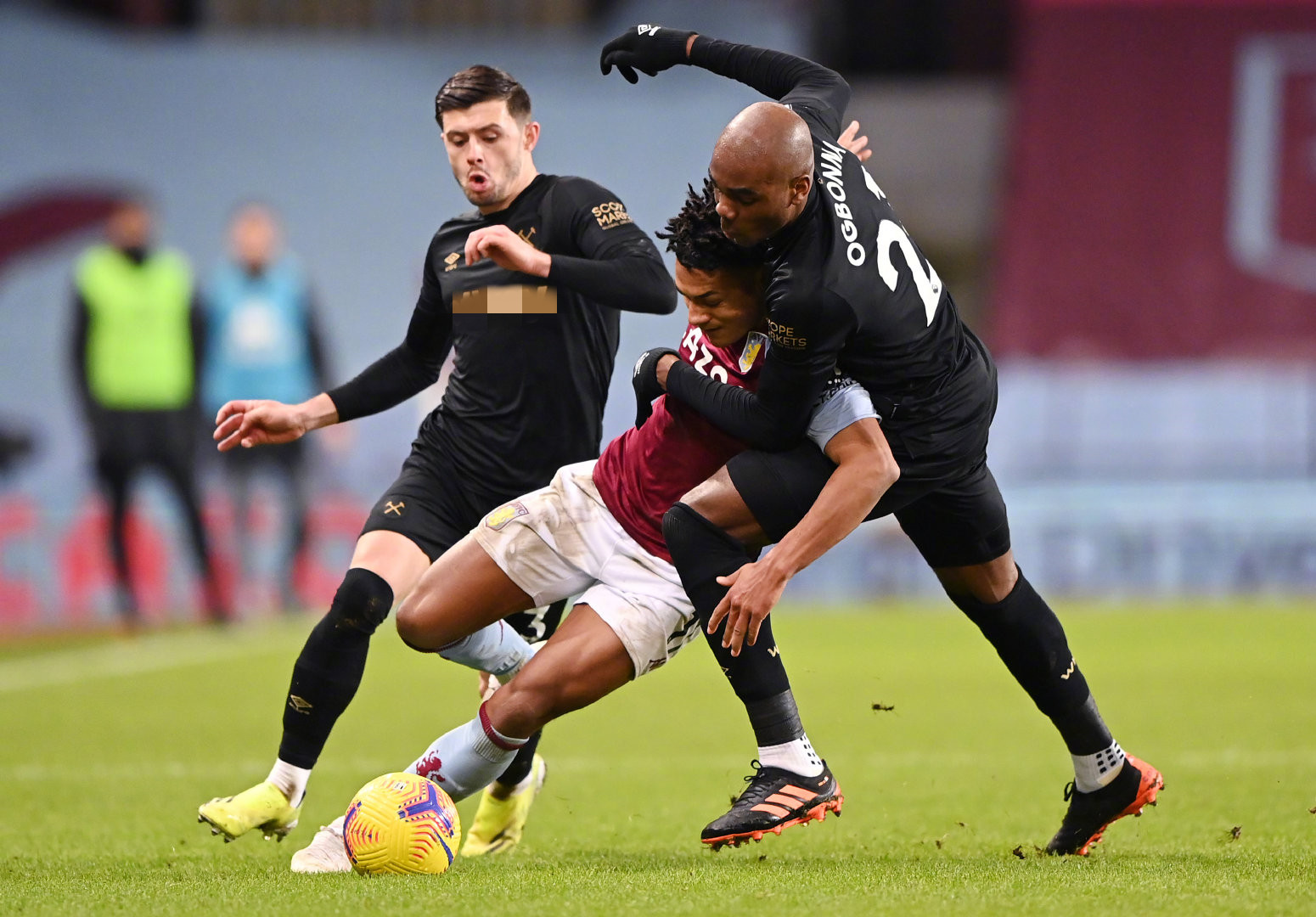 间内国际足 间内国际足